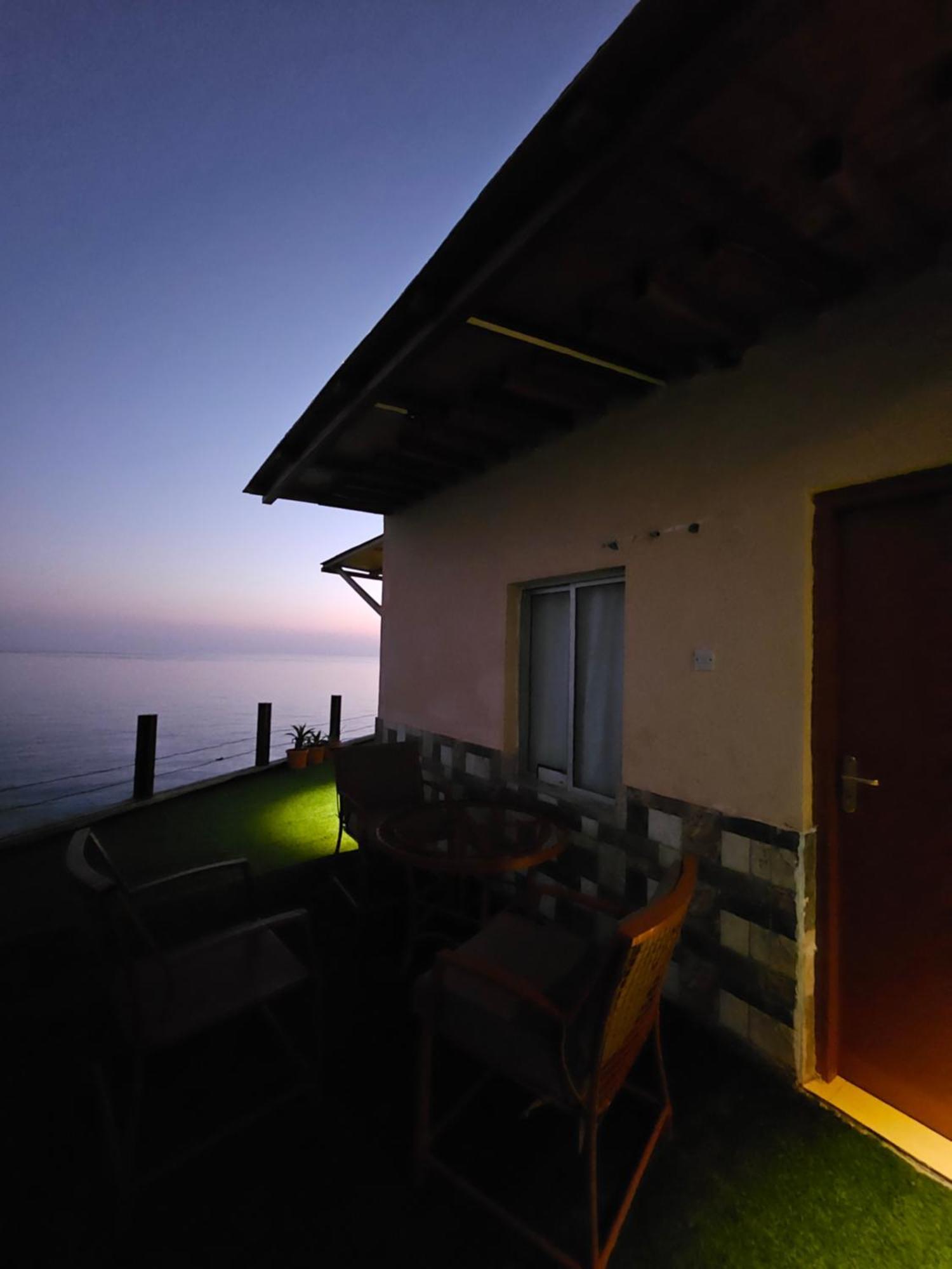 Wadi Ash Shab Chalets شاليهات وادي الشاب Sur Exterior foto